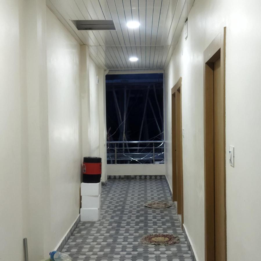 Shree Gajlaxmi Hotel Walking Distance From Mahakaleswar Уджайн Екстериор снимка
